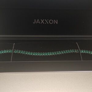 Jaxxon 8.5 emerald gold bracelet men's